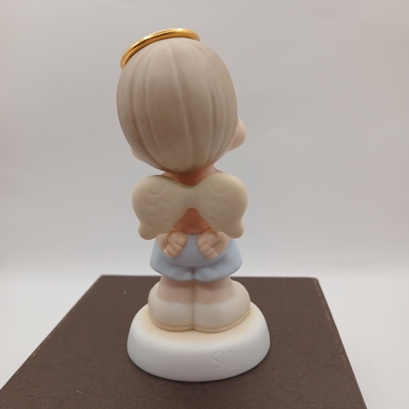 Precious Moments Mommys Little Angel Boy Figurine 887994 Enesco 2001 Porcelain - Picture 2 of 4
